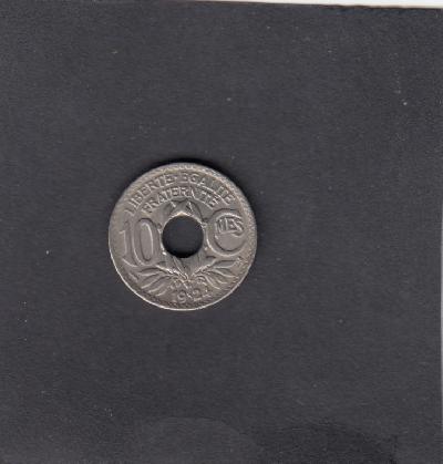 Beschrijving: 10 Centimes HOLE